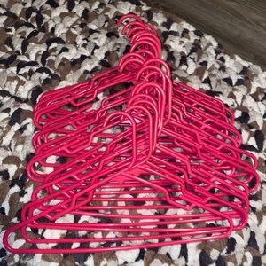 32 pink hangers